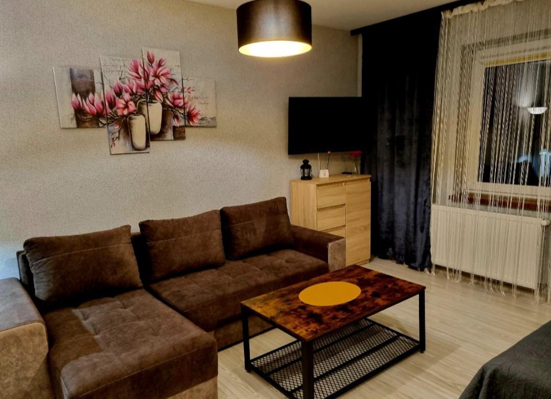 מילץ' Willa "Aparthause" E-Apartamenty מראה חיצוני תמונה