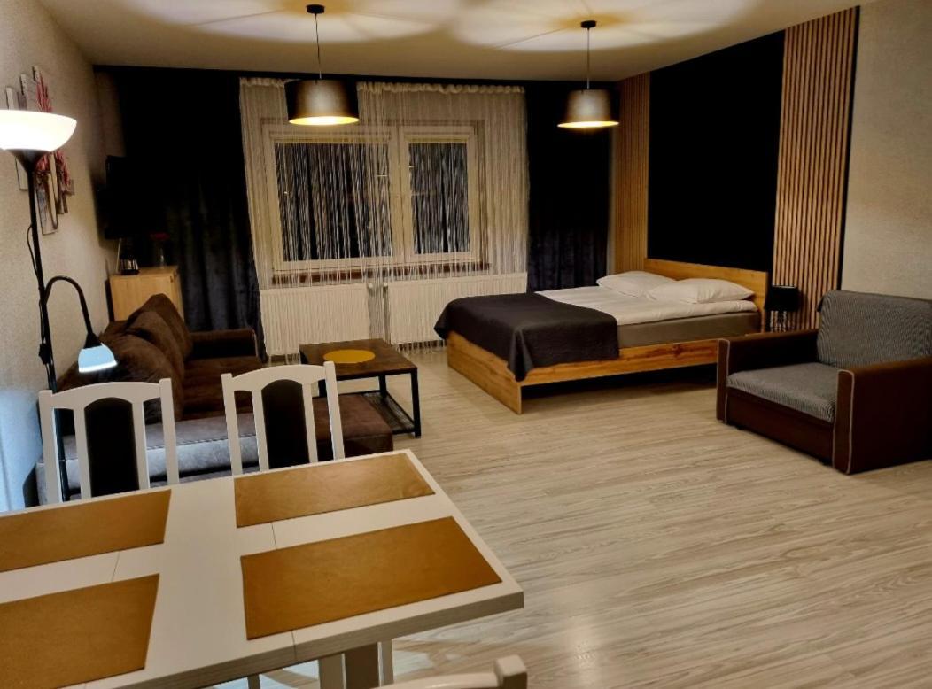 מילץ' Willa "Aparthause" E-Apartamenty מראה חיצוני תמונה